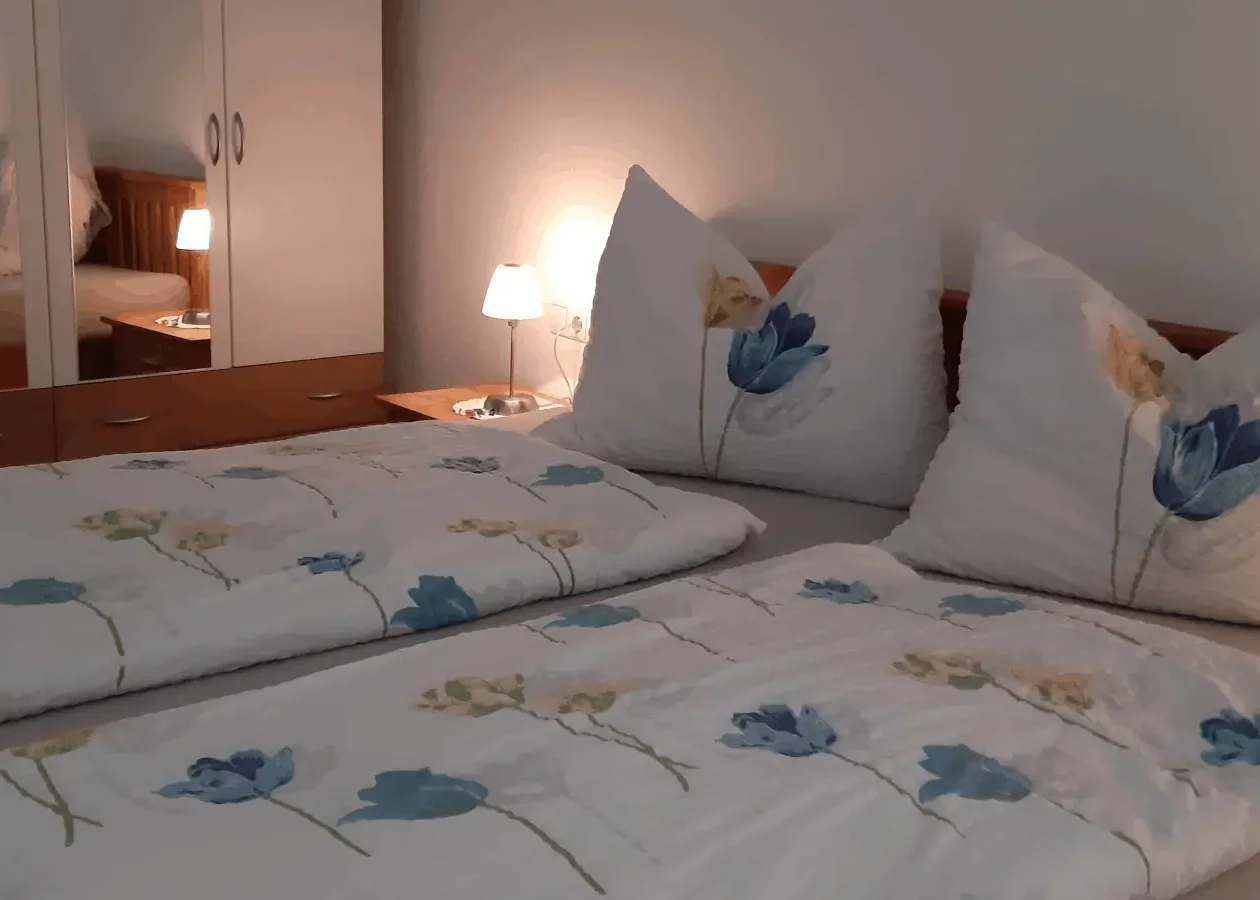 Am Arkadenhof - Morgensun