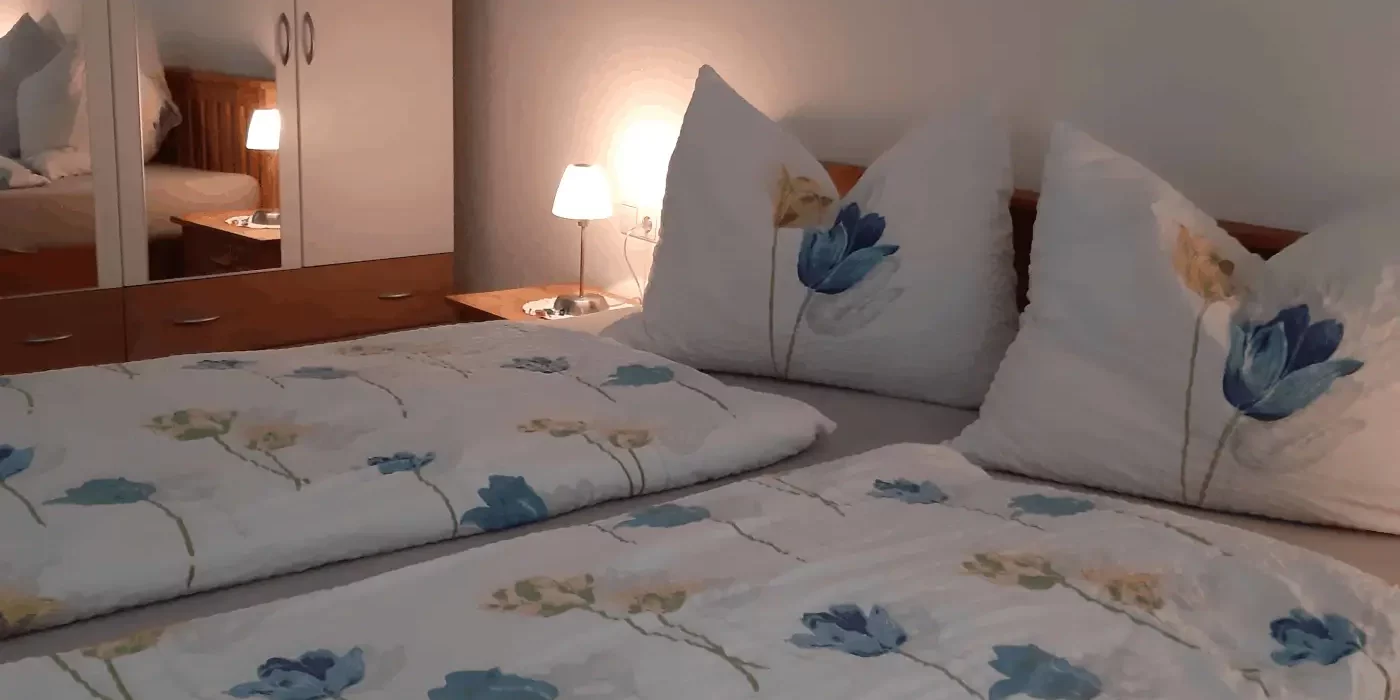 Am Arkadenhof - Morgensun