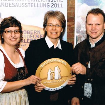 Über uns Am Arkadenhof - Familie Bayer Über uns Am Arkadenhof