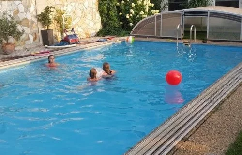 Swimming-Pool Am Arkadenhof